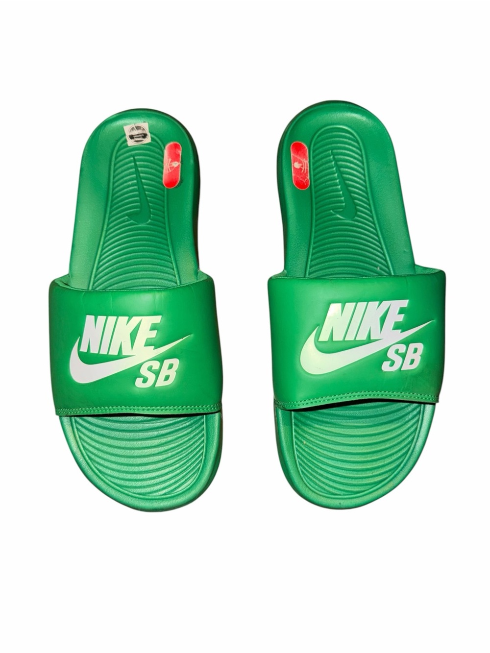 Nike SB Victori One slide sandals in Lucky Green/White with oversized Nike SB lo